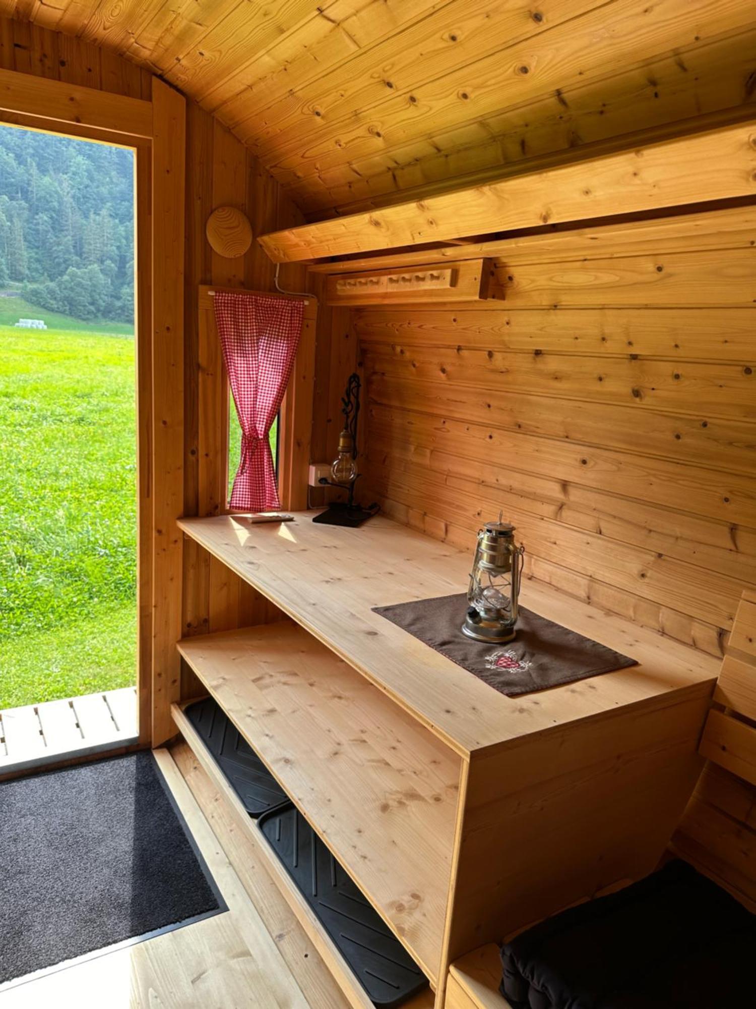 Schlafen im Fass - Schlaffass - Abenteuer - Romantik - Haslifass Innertkirchen Exterior foto